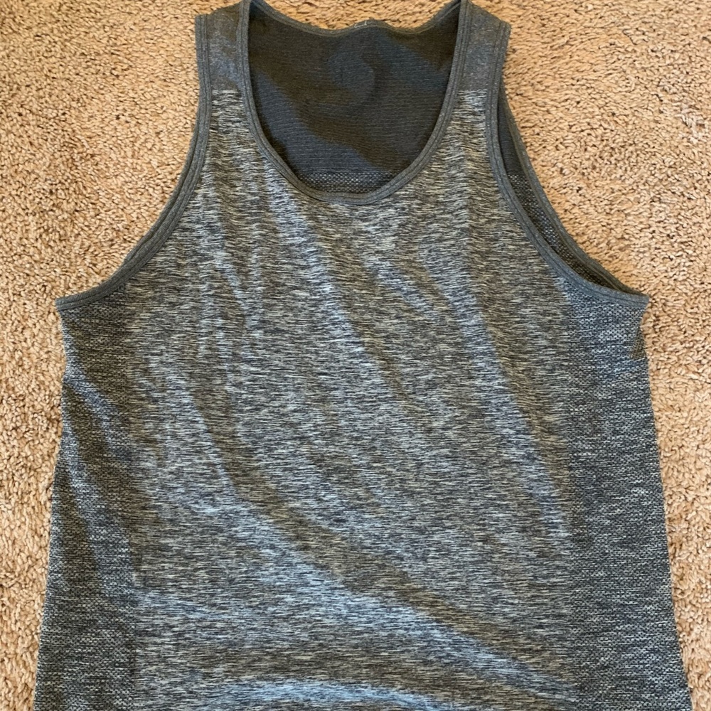 Lululemon Metal Vent Tank